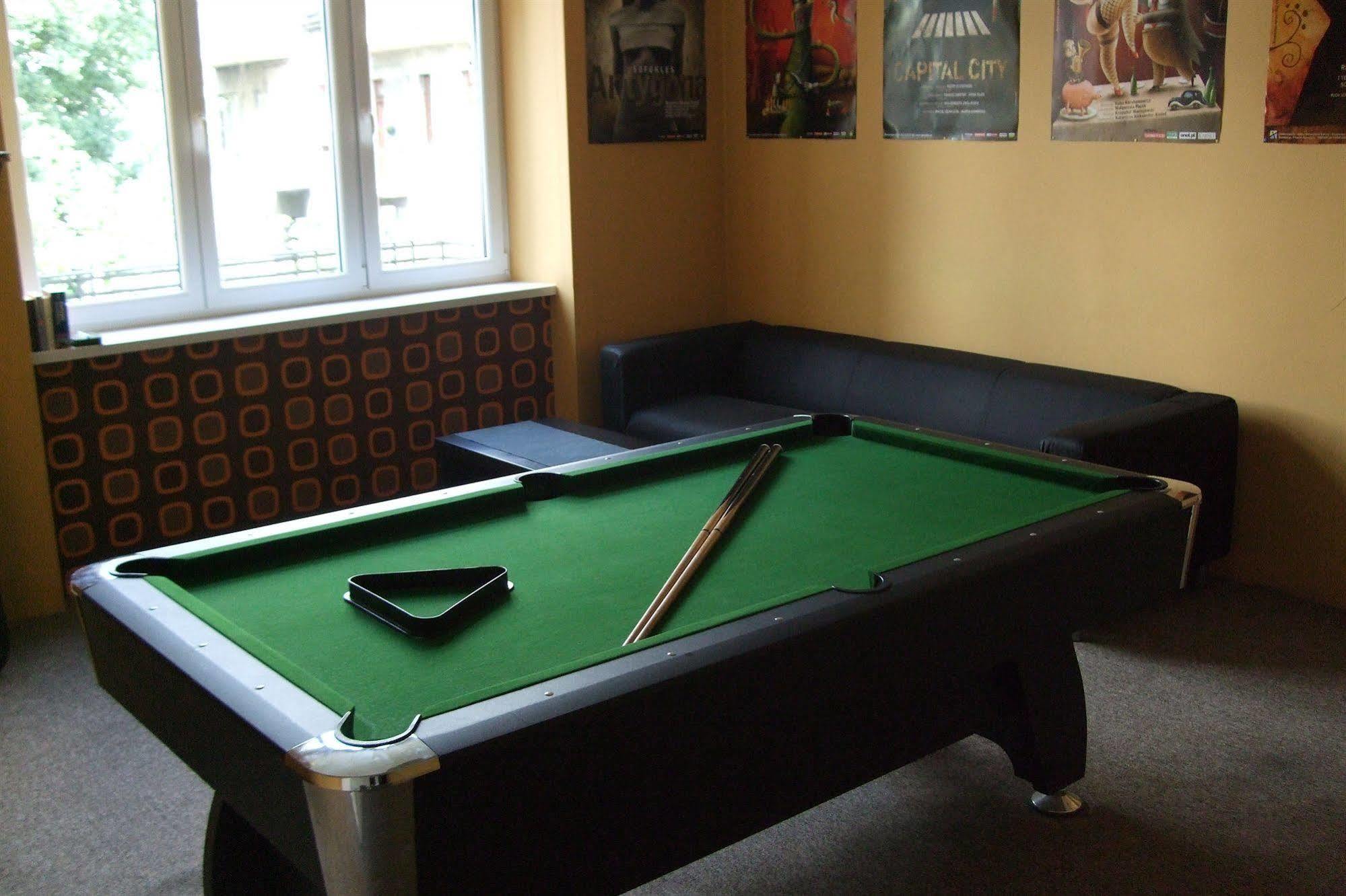 Old Walls Hostel Krakow Exterior photo